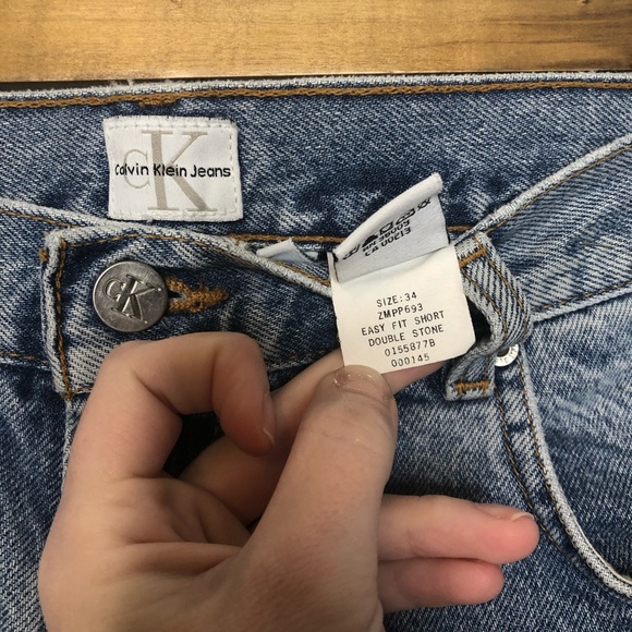 Vintage CK Calvin Klein Mom Shorts 34 - Picture 3 of 4